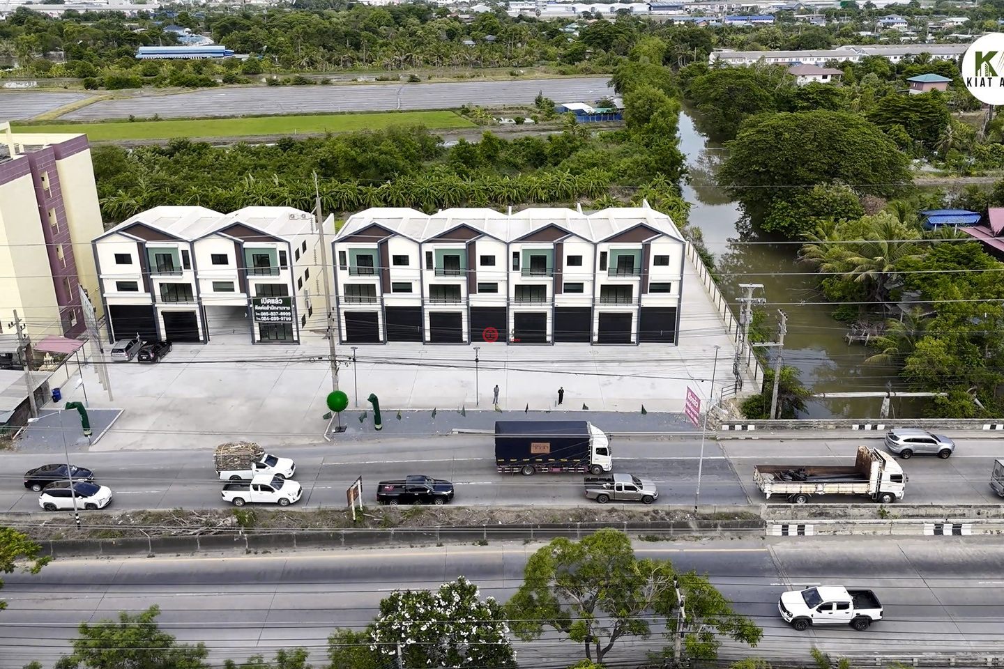 泰国巴吞他尼府巴吞他尼的仓库，Pathum Thani-Bangbua Thong Road, Khu Khwang，编号75533150