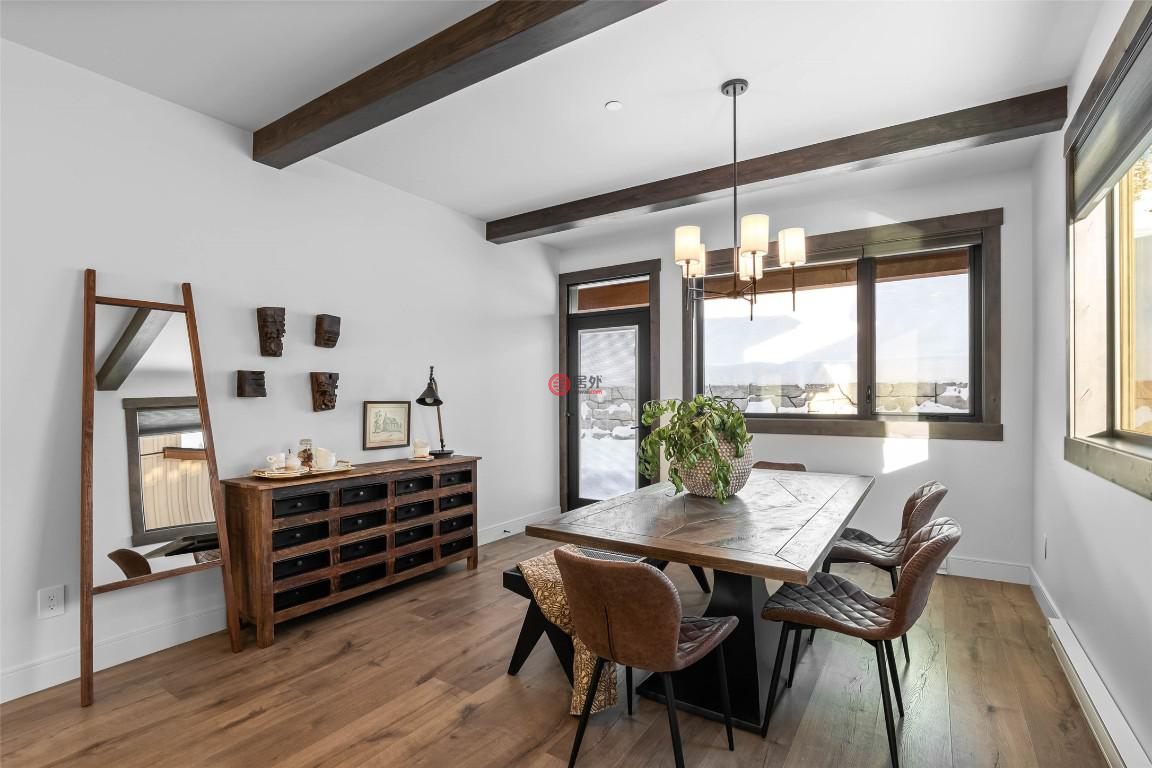 加拿大不列颠哥伦比亚省Sun Peaks的联排别墅，7000 MCGILLIVRAY LAKE，编号75526808