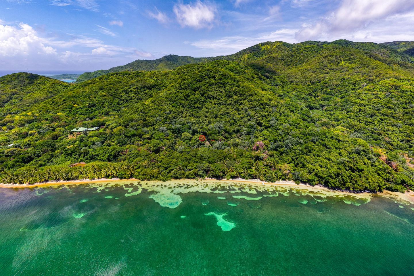 洪都拉斯海湾群岛瓜納哈島的住宅用地，Paradise Found - 482 Acres Beachfront + Waterfall Guanaja，编号77718067