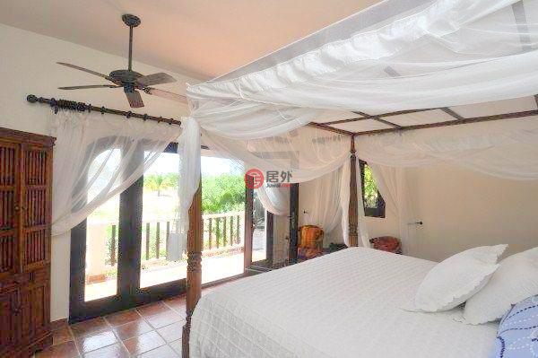 圣马丁岛Collectivité de Saint-Martin的独栋别墅，编号30882468