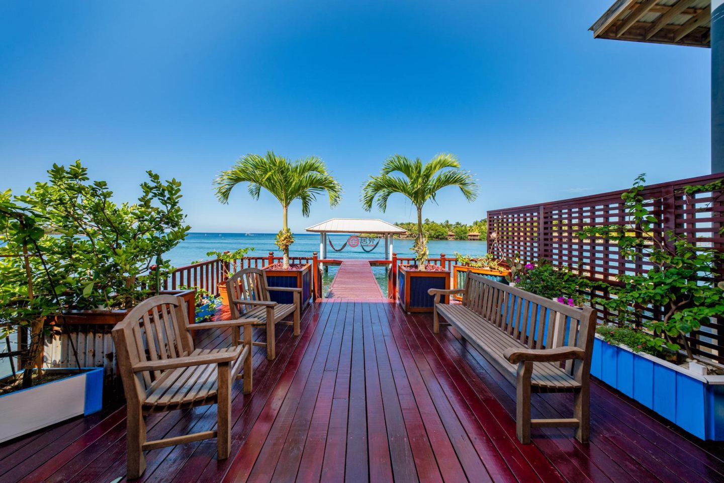 洪都拉斯海湾群岛Roatán的独栋别墅，Unique Over-The-Water Home Anthony's Key Road，编号76655198