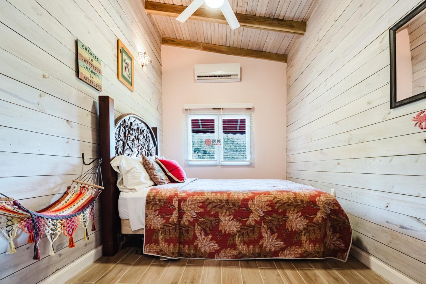 洪都拉斯海湾群岛瓜納哈島的独栋别墅，Ocean View Island Cottage with Boat Dock & Photogenic Views Guanaja，编号78412095