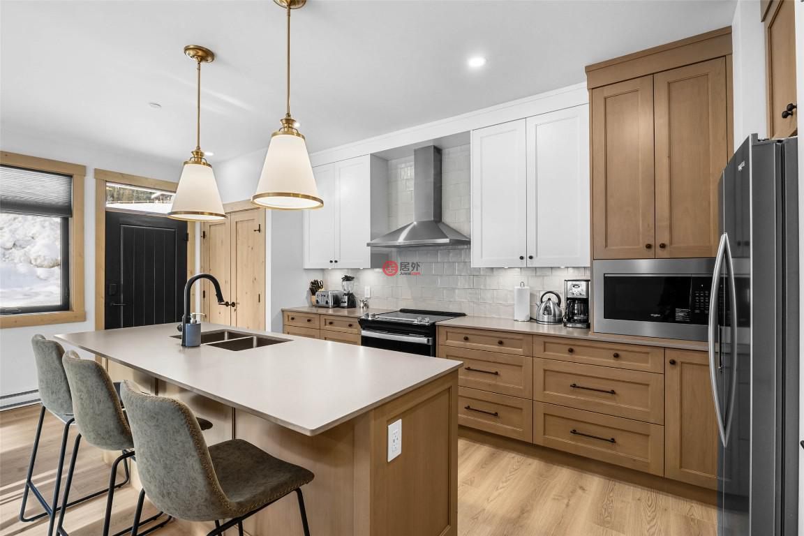 加拿大不列颠哥伦比亚省Sun Peaks的公寓，7005 MCGILLIVRAY LAKE，编号75523416