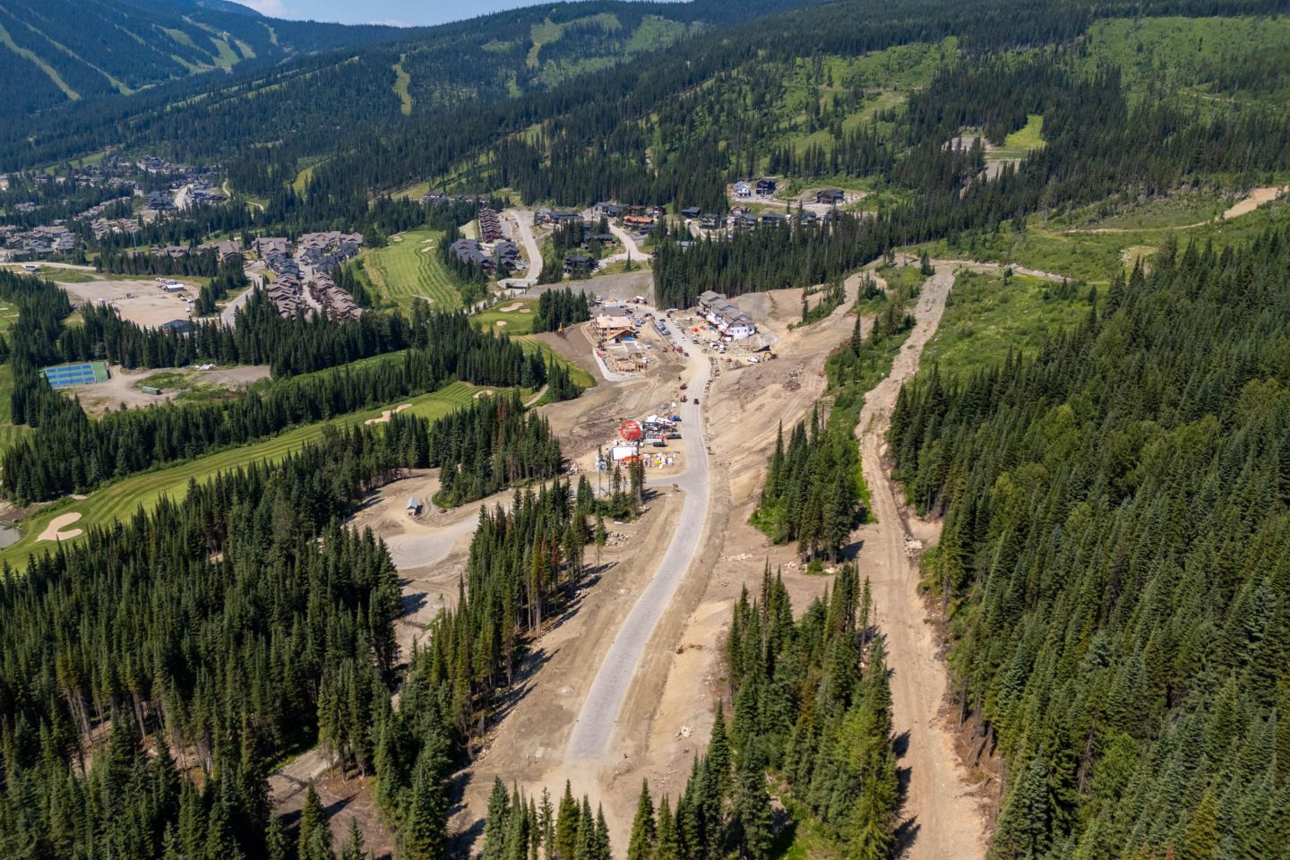 加拿大不列颠哥伦比亚省Sun Peaks的公寓,LOT 8 MCGILLIVRAY LAKE,编号75525548