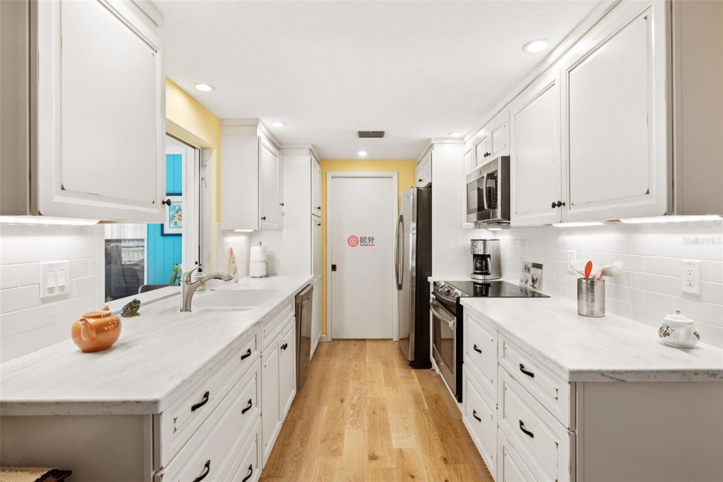 美国佛罗里达州恩格尔伍德的独栋别墅,566 VIRIDIAN,编号75526336