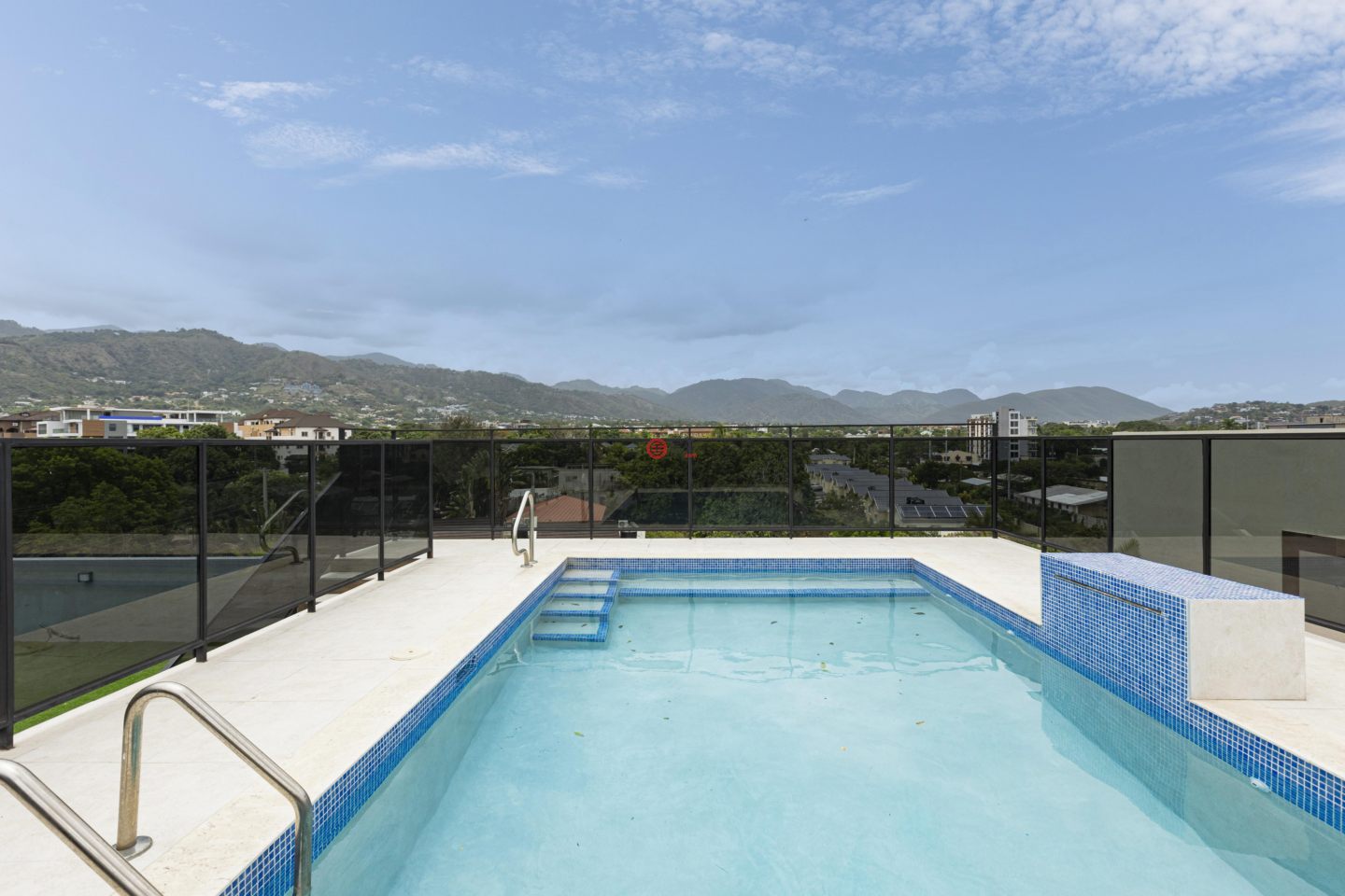 牙买加KingstonKingston的公寓，17 Kings Drive，编号77811398