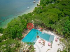 洪都拉斯海湾群岛Roatán的公寓，Oceanfront Condominium D9 Watercolors Resort 3rd Floor Building D，编号76872740