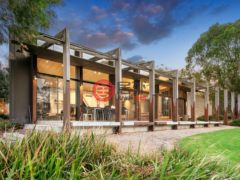 澳大利亚维多利亚州Tuerong的公寓，260 & 265 Old Moorooduc Road，编号47032447
