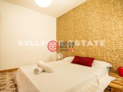 西班牙BarcelonaL'Hospitalet de Llobregat的公寓，del mont，编号54998586