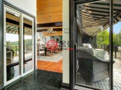 加拿大魁北克Sainte-Marguerite-Du-Lac-Masson的独栋别墅，370-380 Ch. des Hauteurs，编号77939144