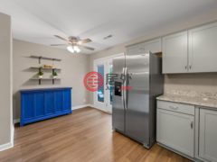 美国田纳西州克拉克斯维尔的公寓，955 Big Sky Drive Unit J，编号78504703
