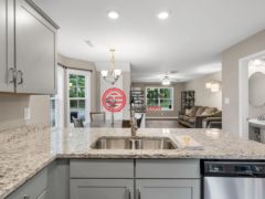 美国田纳西州克拉克斯维尔的公寓，955 Big Sky Drive Unit J，编号78504703