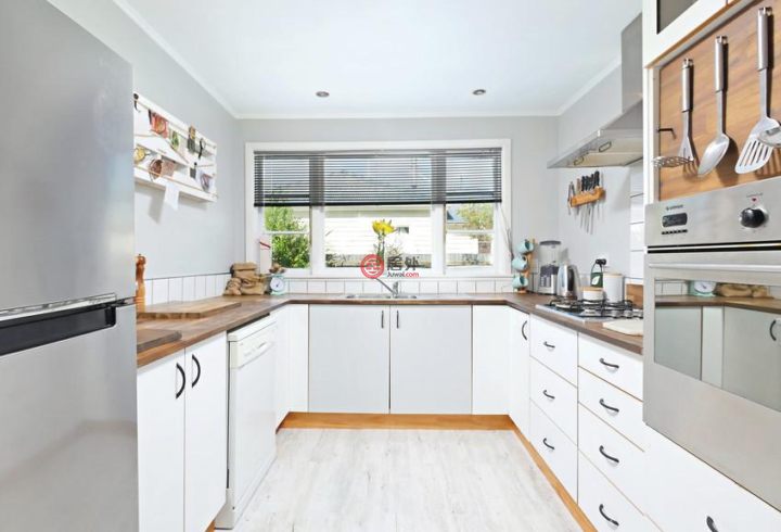 ������Lee���±�̬��������ҳ�εķ�����59 Selwyn Street�����37098465